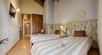 La Casa Del Rio 3*