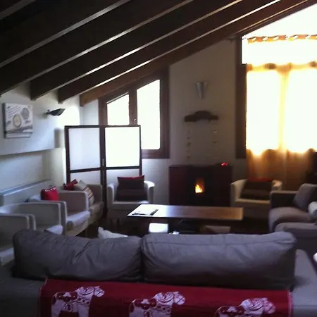 La Casa Del Rio 3*